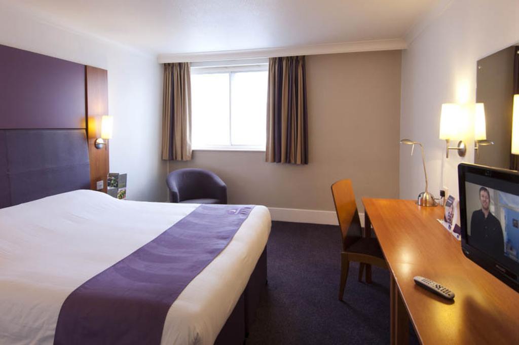 Premier Inn London Greenwich Exterior foto