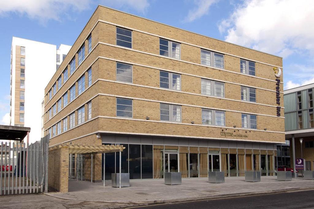 Premier Inn London Greenwich Exterior foto